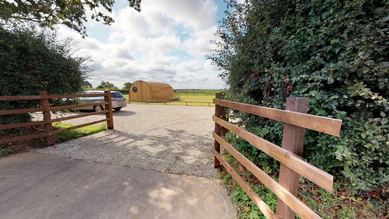 Millview Meadow Retreats Hotel Great Yarmouth Exterior photo